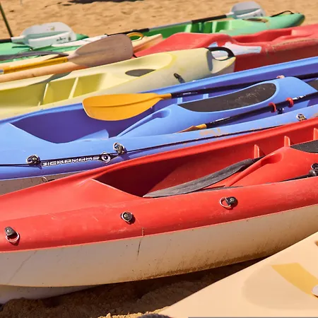 Comfy One-bedroom With Balcony And Lift * ビビオーネ