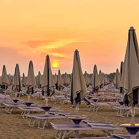 Apartment Comfy One-bedroom With Balcony And Lift Bibione